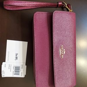 Coach Foldover wrislet: Color: Magenta (Purplish)